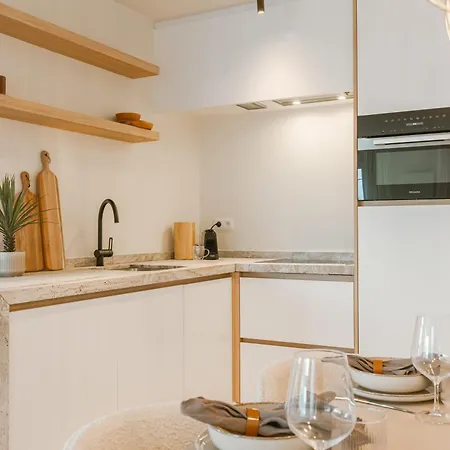 Apartament Huswell - Luxury With Parking In *