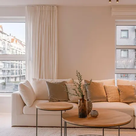 Huswell - Luxury With Parking In Knokke-Heist